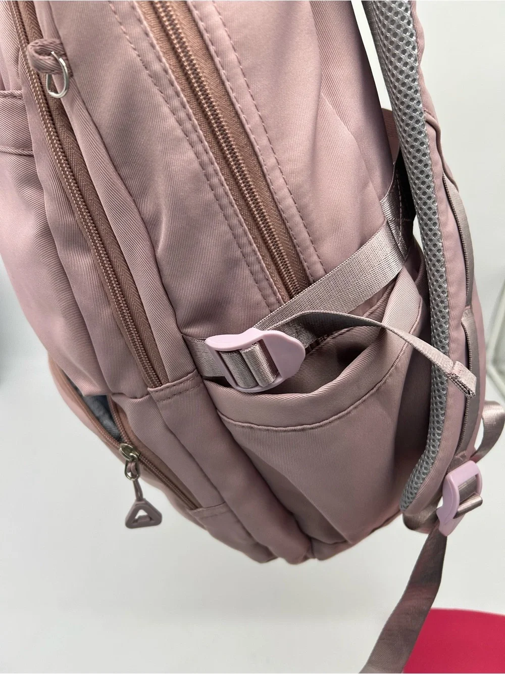 DOUDOUXIANG Dusty Pink Multi Pocket Backpack